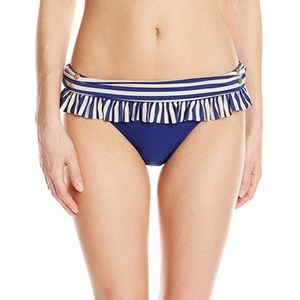 Sold 🎉HP🎉NWT JESSICA SIMPSON Skirted Bikini Bottom💙